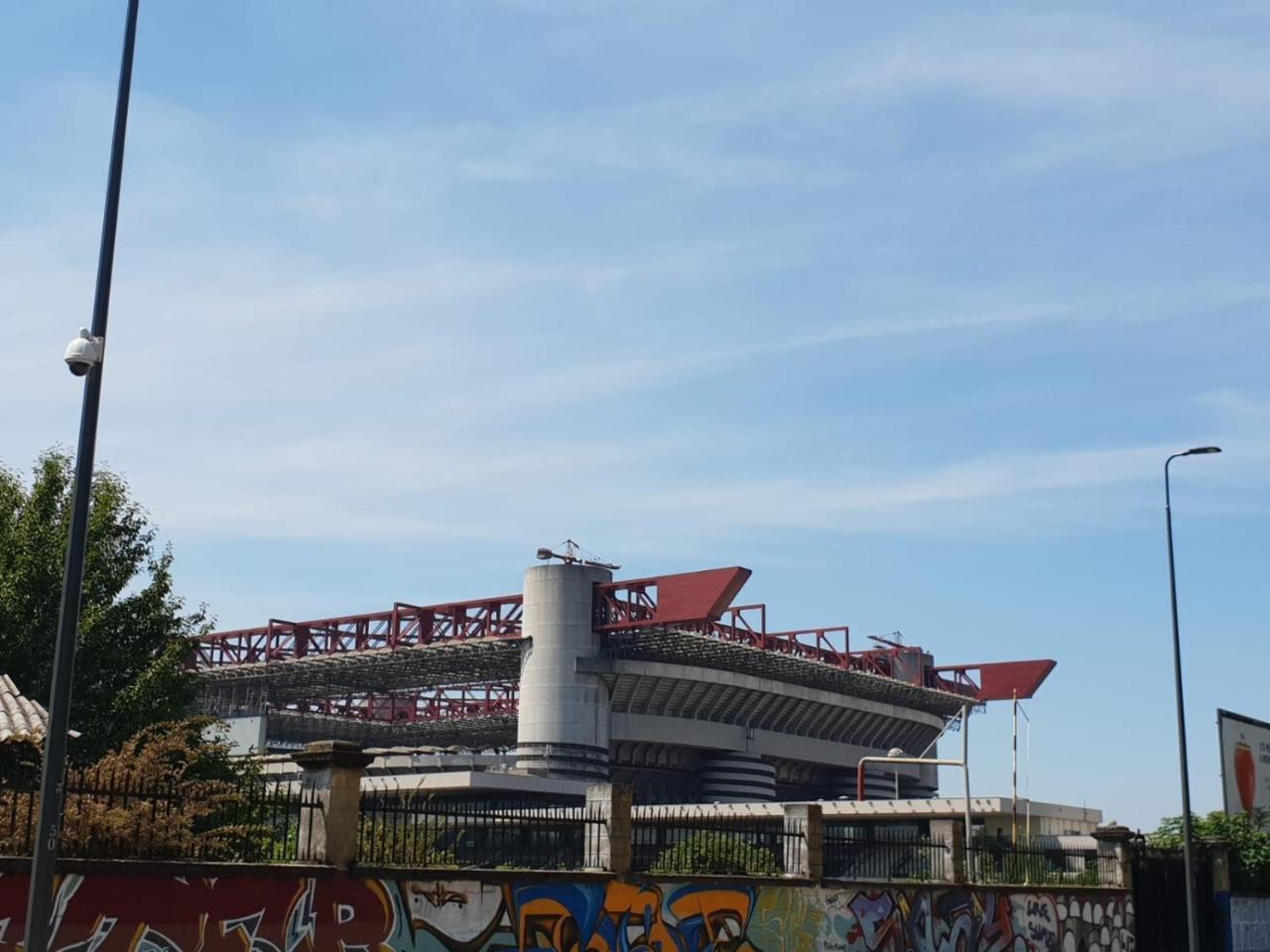 Bed & Breakfast A San Siro 75 米兰 外观 照片