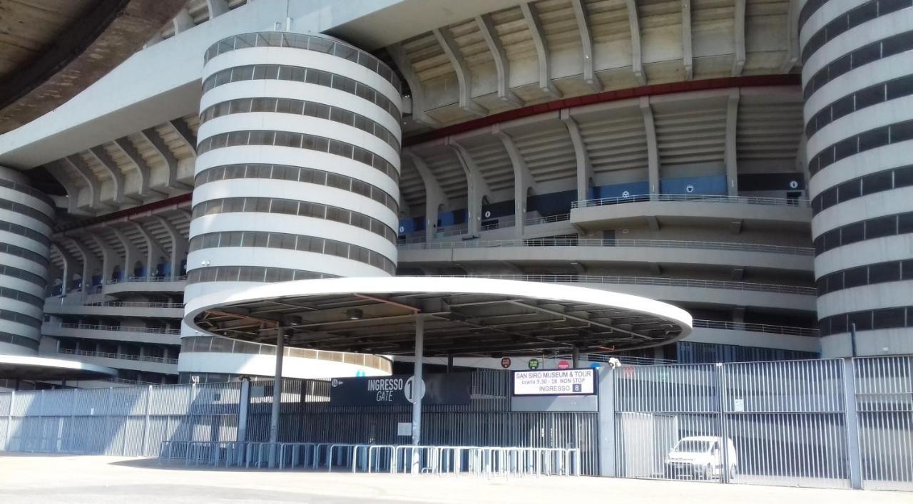 Bed & Breakfast A San Siro 75 米兰 外观 照片